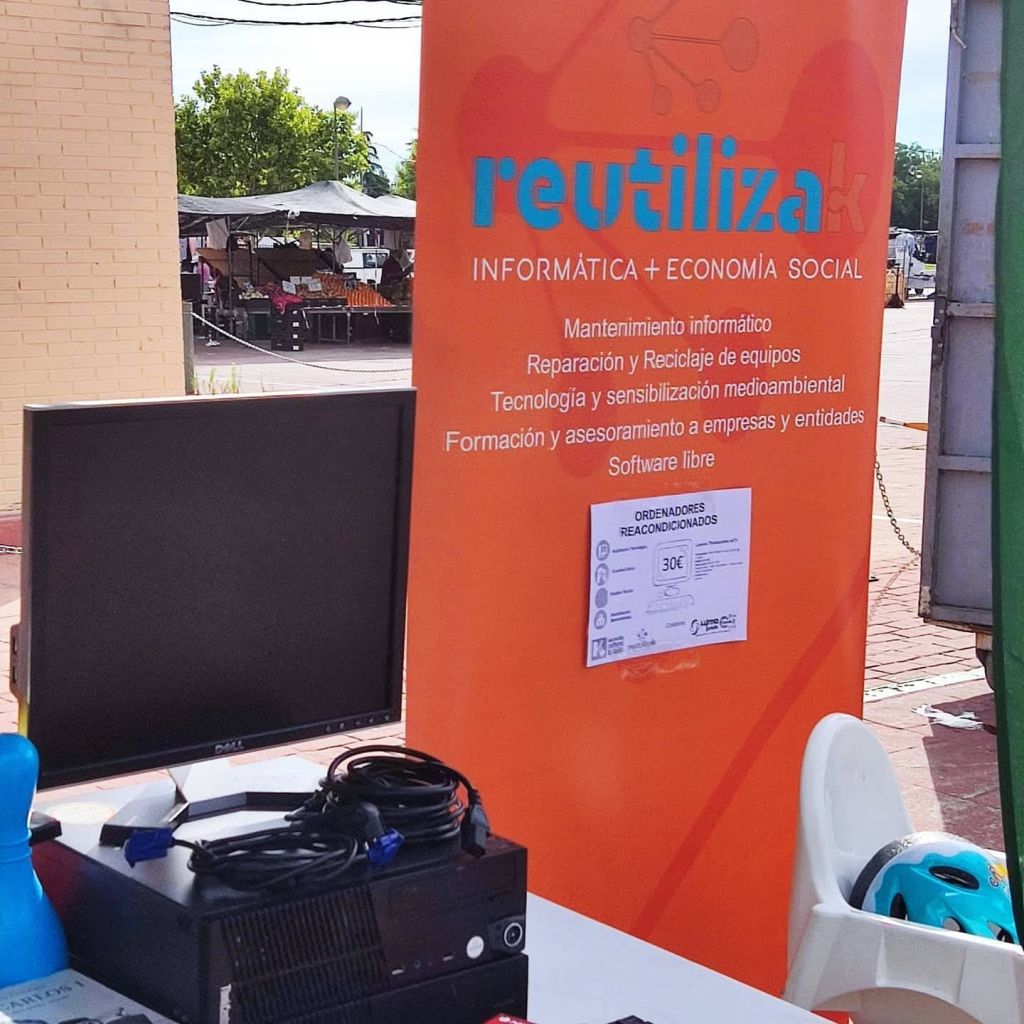 Medio ambiente reciclar reutilizar ordenadores